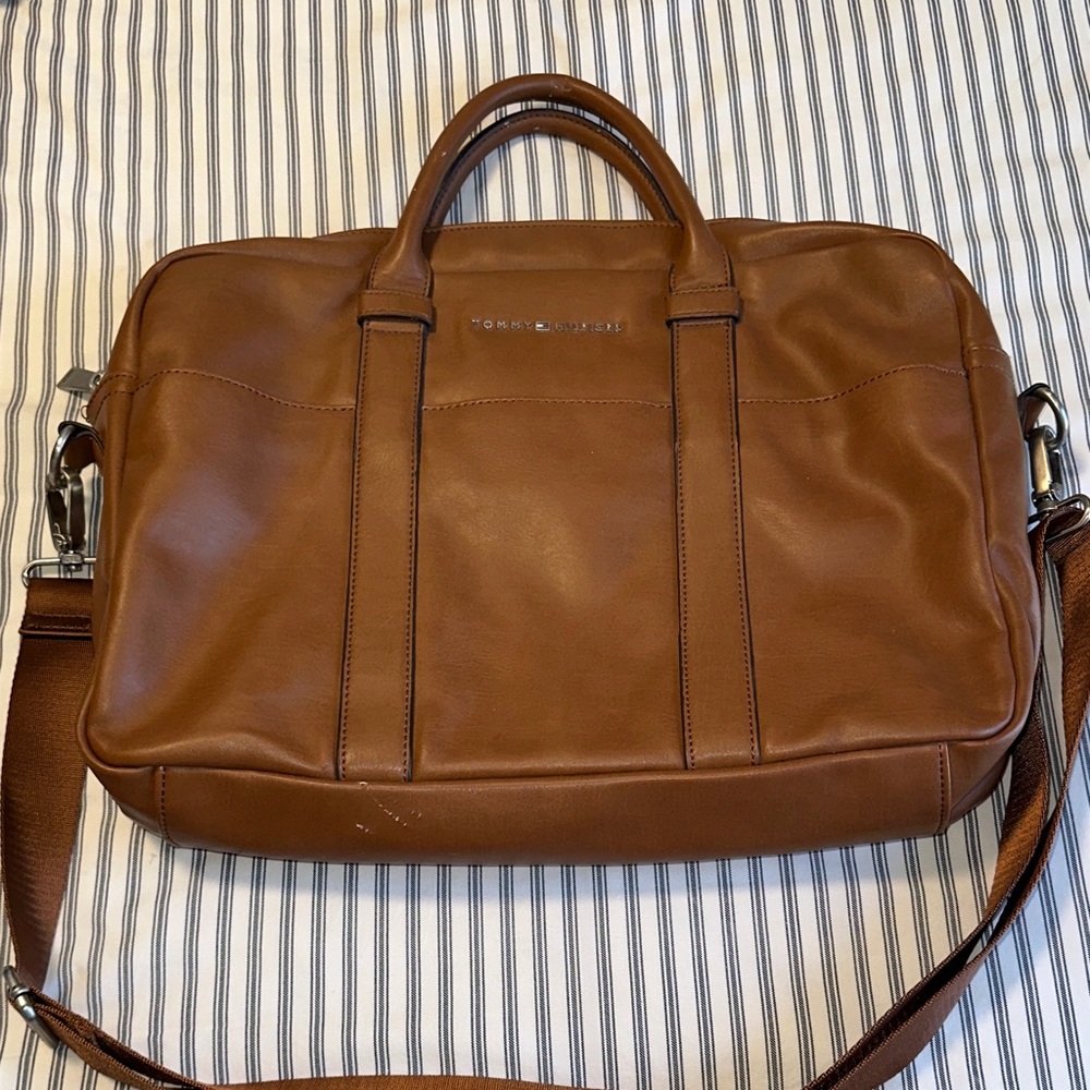 Tommy Hilfiger Tan Leather Briefcase